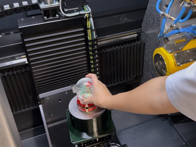 Bringing it into our Phoenix V|tome|x M300 system